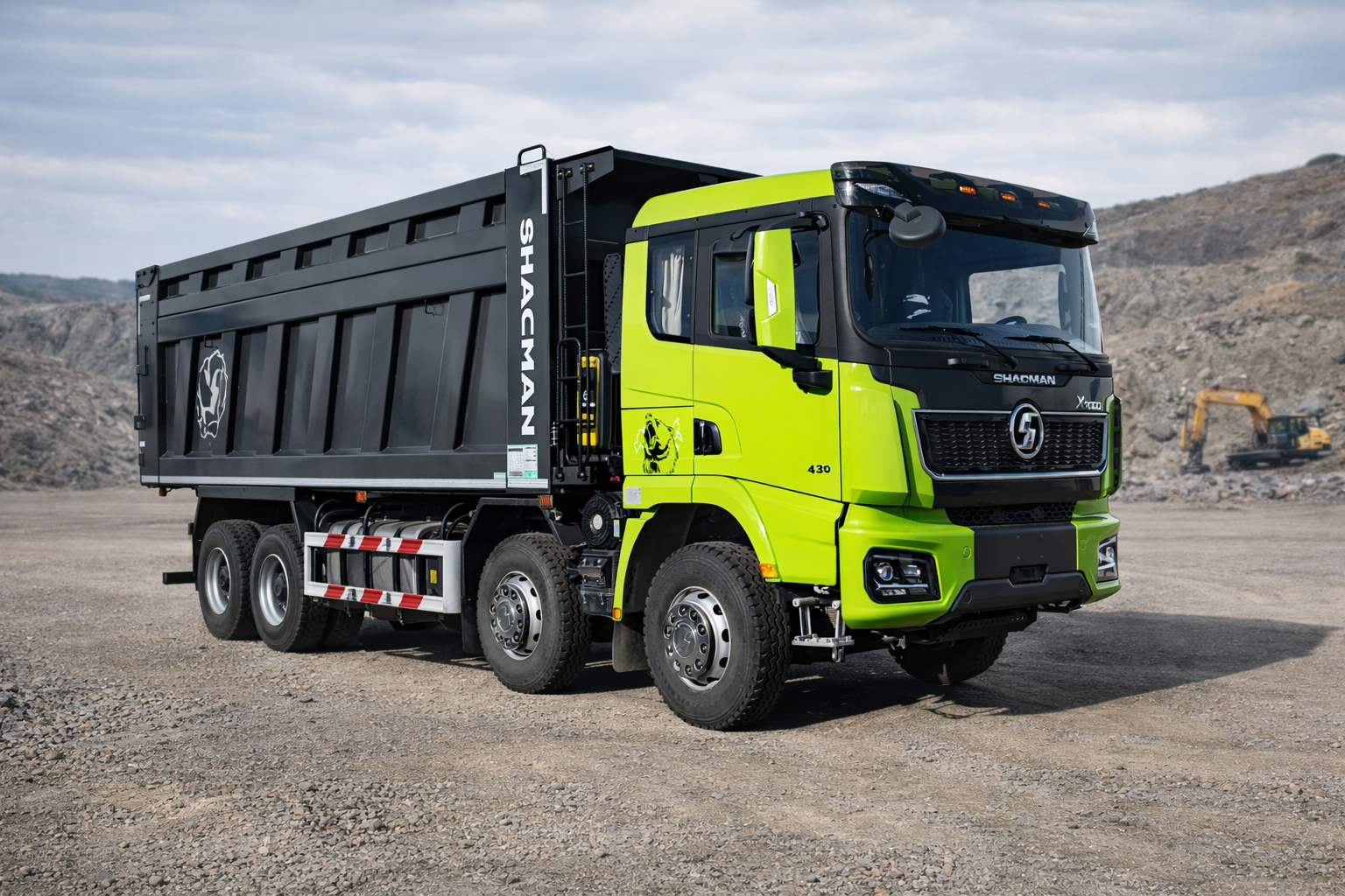 Shacman X3000 (рестайлинг) самосвал 8×4: комплектация под стройку и карьер